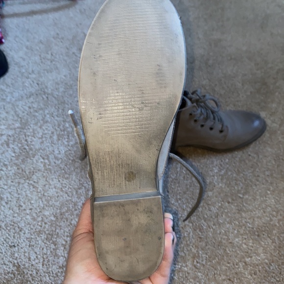 Steve Madden Rubin Bootie - Picture 4 of 5